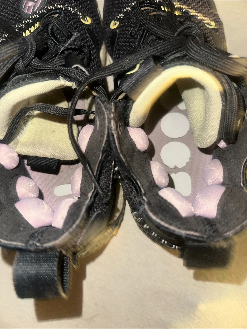 Mens Size 7 Adidas Black Sneakers with Pink Inner Accents